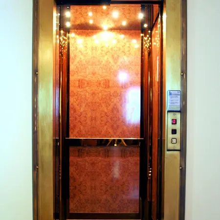 Hotel Ionas Boutique 3*