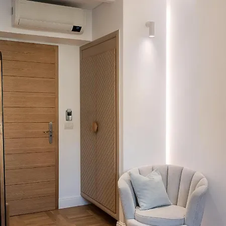 Ionas Boutique Hotel 3*