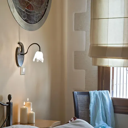 Отель Ionas Boutique