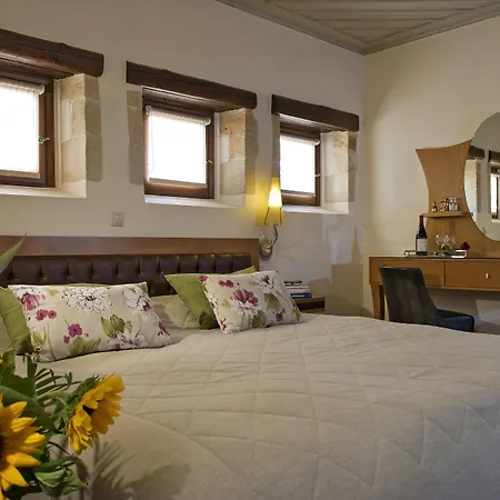 Ionas Boutique 3* Chania (Crete)