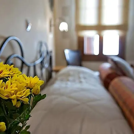 Ionas Boutique Chania (Crete)