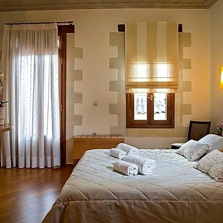 Ionas Boutique Chania (Crete)