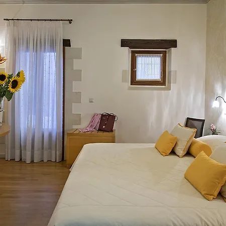 Ionas Boutique 3*