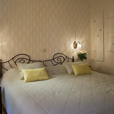 Ionas Boutique Chania (Crete)