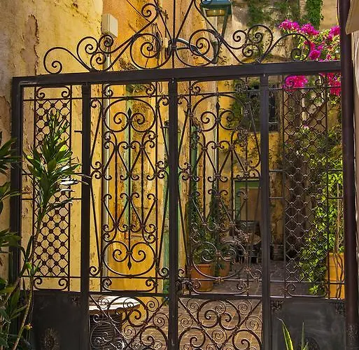 Ionas Boutique Hotel Chania (Crete)