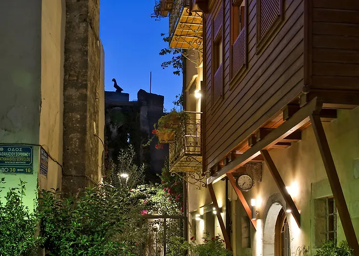 Ionas Boutique فندق خانيا