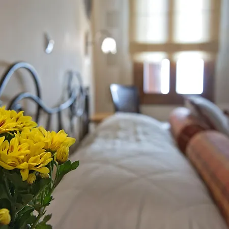 Szálloda Ionas Boutique Hriszí Aktí Haniá