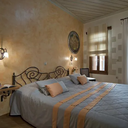 Hotel Ionas Boutique 3*