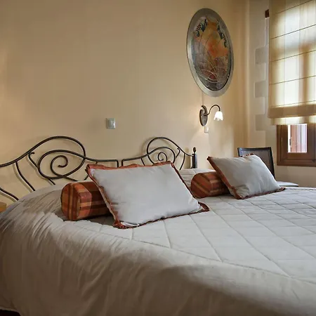Hotel Ionas Boutique 3*