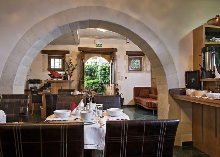 Hotel Ionas Boutique 3*